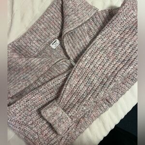 Cotton on zip up sweater